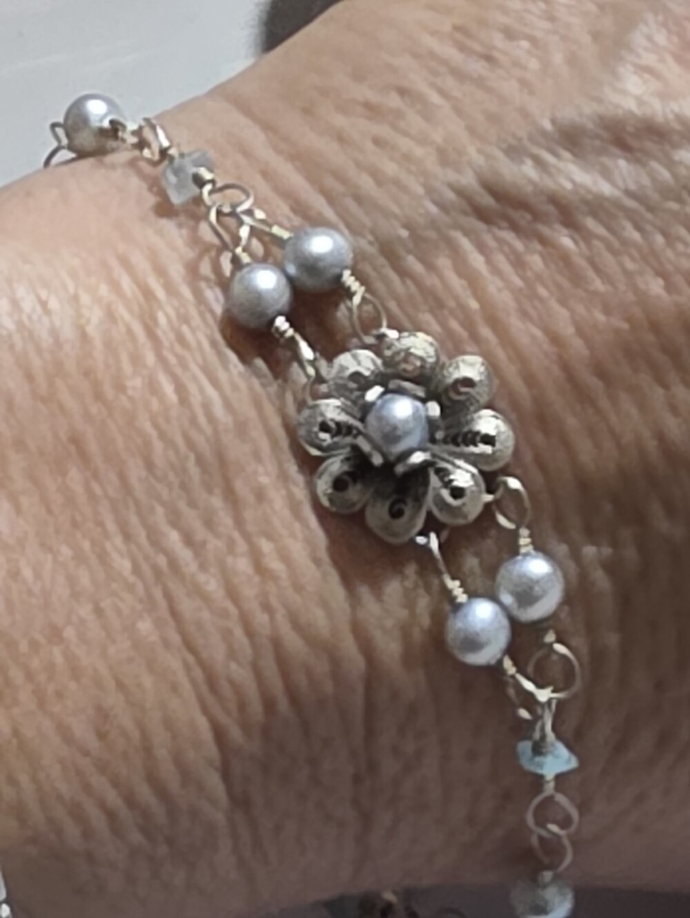 YVONE CHRISTA NY STERLING SILVER GENUINE PEARL BRACELET FITS 6 TO 9 IN WRIST